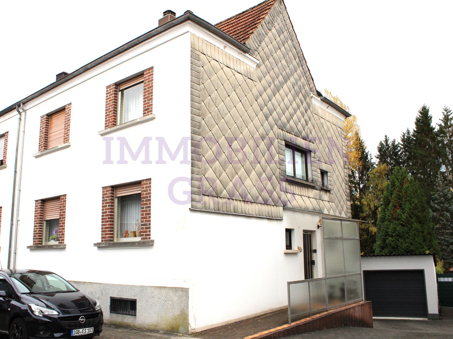 SEHR GEPFLEGTES EINFAMILIENHAUS IN GUTER WOHNLAGE VON ST. INGBERT - ROHRBACH