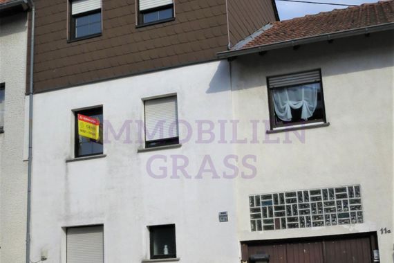 Reserviert - SEHR GEPFLEGTES ZWEIFAMILIENHAUS IN RUHIGER LAGE VON ELVERSBERG