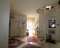 Wendeltreppe zur Galerie