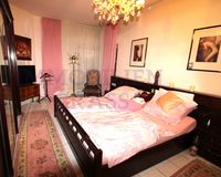 Schlafzimmer mit Ausgang zur Terrasse